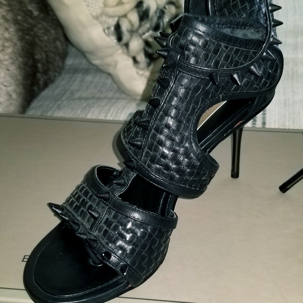 Bcbg woven stud sandals